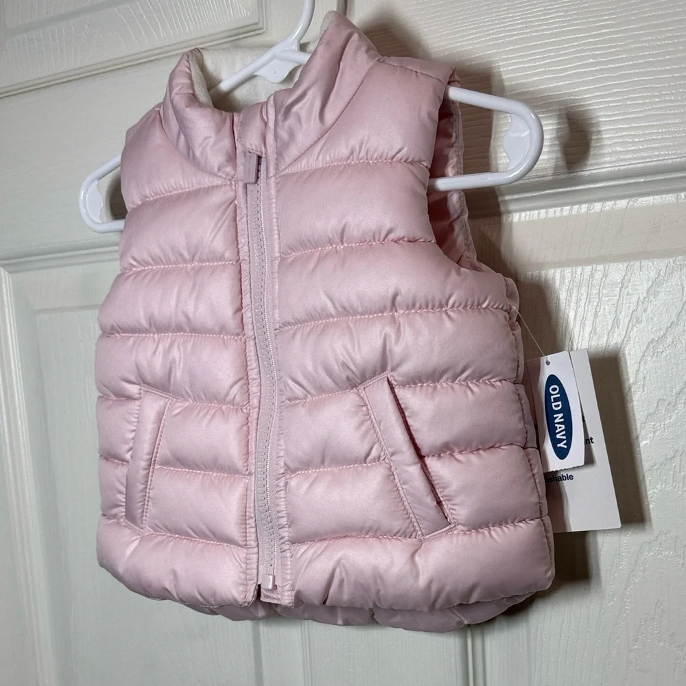 Old Navy Baby Puffer Vest 3-6M